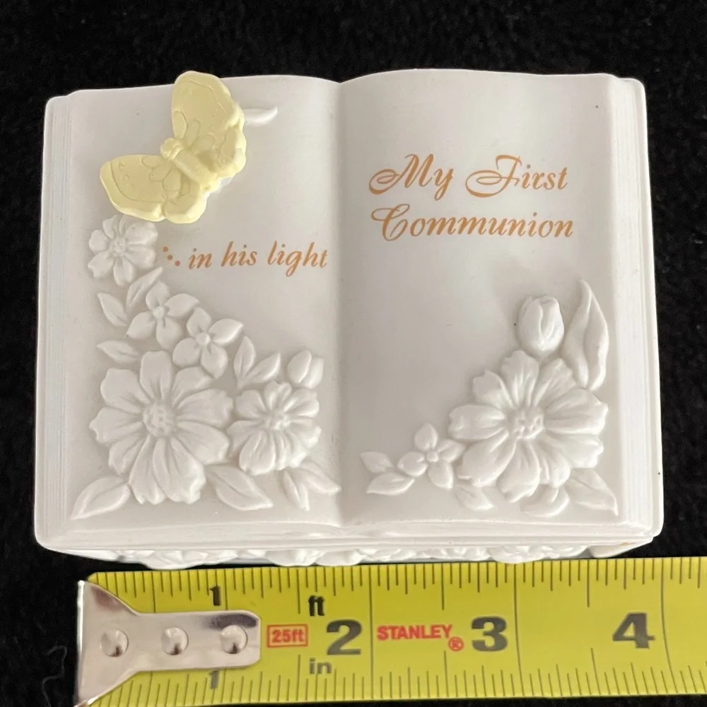 Porcelain First Communion Box - Picture 4 of 5